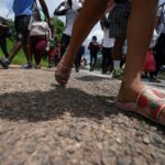 ¡Querían cruzar El Darién! Colombia: Rescatan 126 migrantes secuestrados por el Tren de Aragua